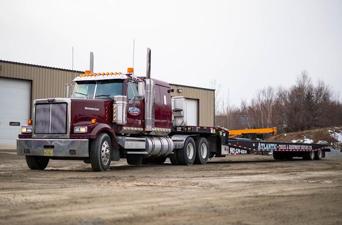 Atlantic Truck flatbed transport